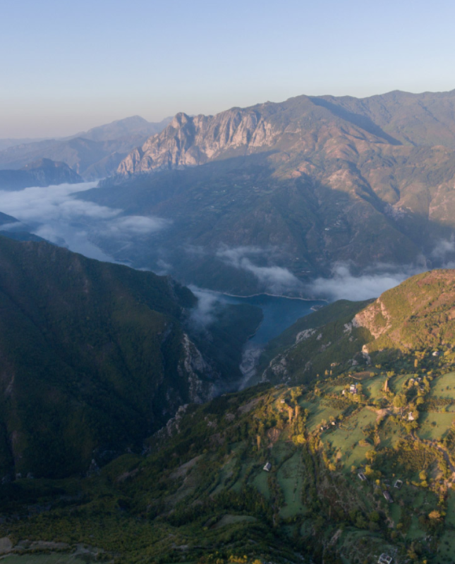 Montagne Albania